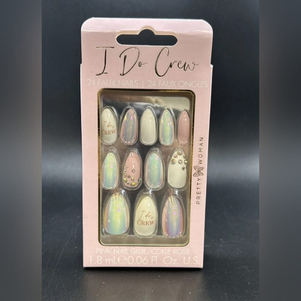 NWT Wedding I Do Crew Bride Bachelorette Faux Nails 24 With glue Included